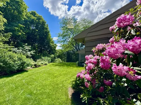 281 Clyde Road Bangor ME 04401