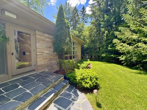 281 Clyde Road Bangor ME 04401