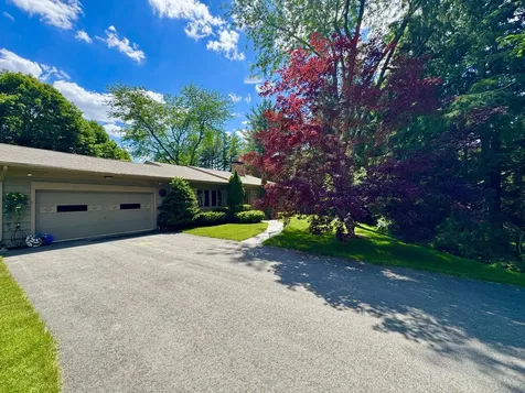 281 Clyde Road Bangor ME 04401