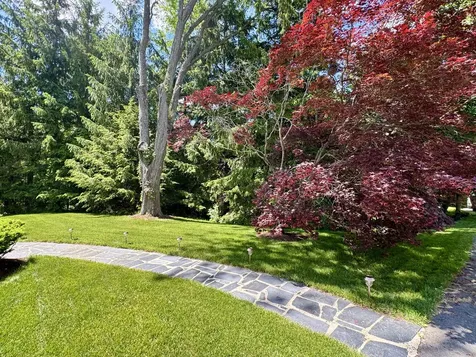 281 Clyde Road Bangor ME 04401