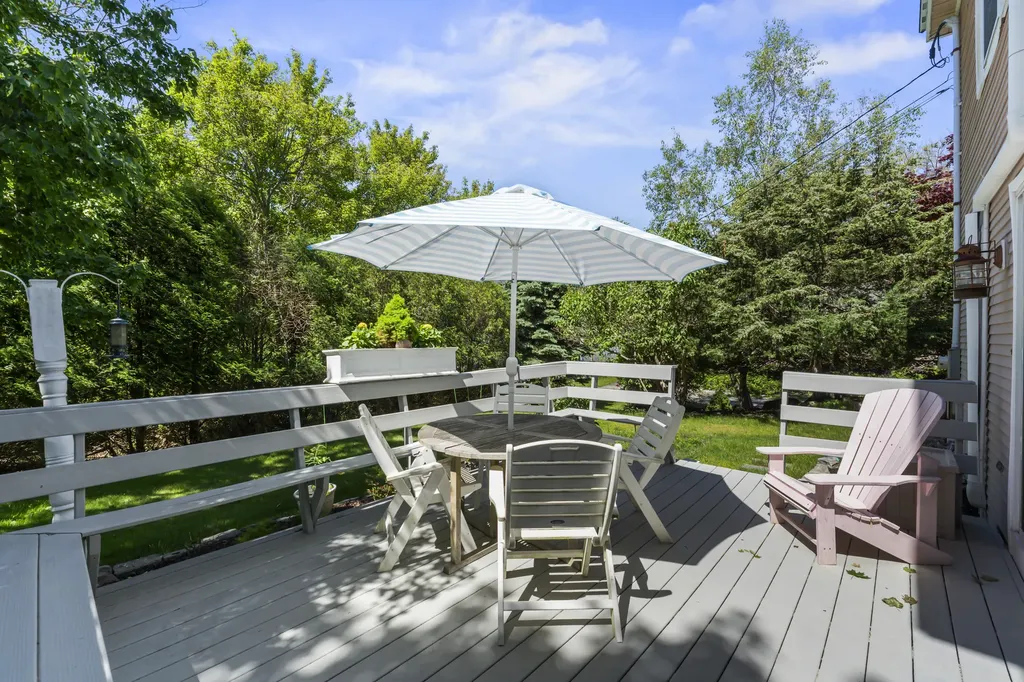 139 Cycad Avenue York ME 03909