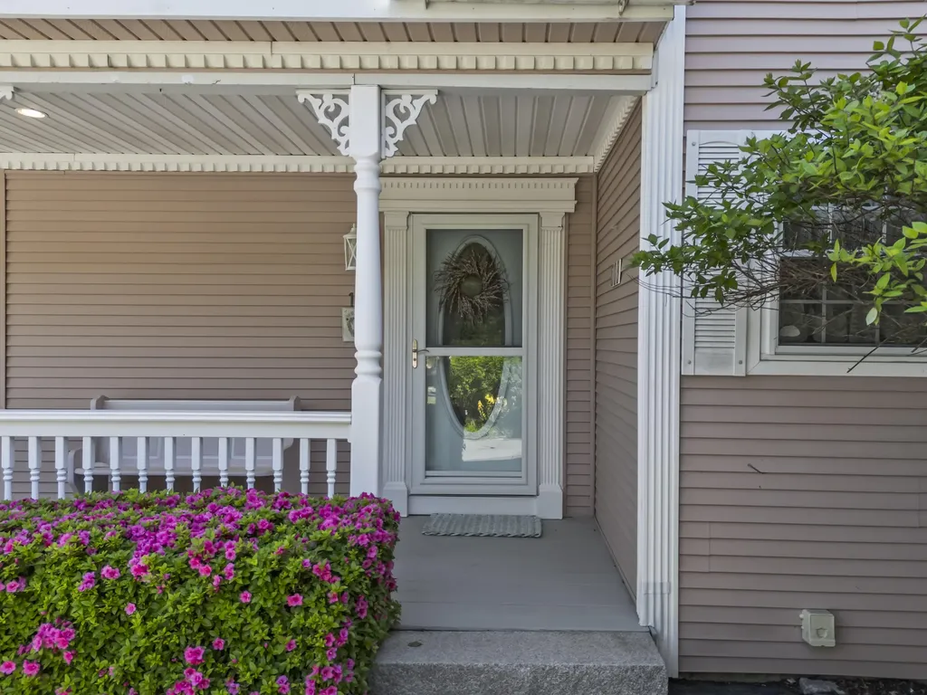 139 Cycad Avenue York ME 03909