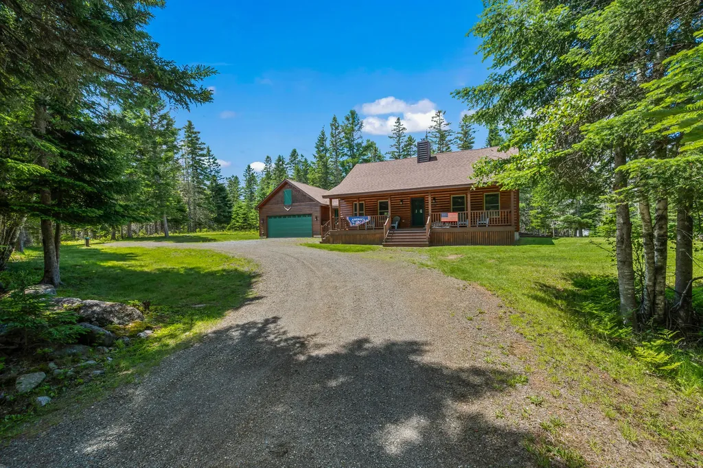 9 Star Gazer Lane Rangeley ME 04970