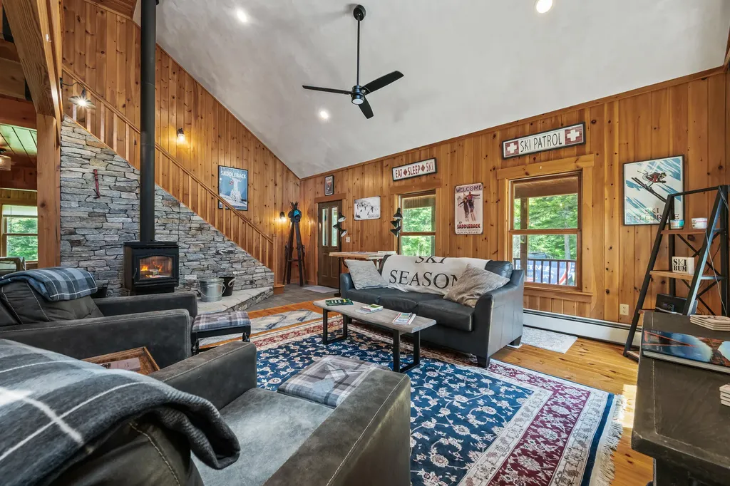 9 Star Gazer Lane Rangeley ME 04970