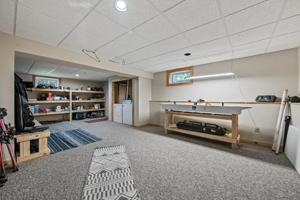 9 Star Gazer Lane Rangeley ME 04970