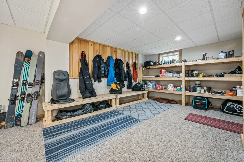 9 Star Gazer Lane Rangeley ME 04970