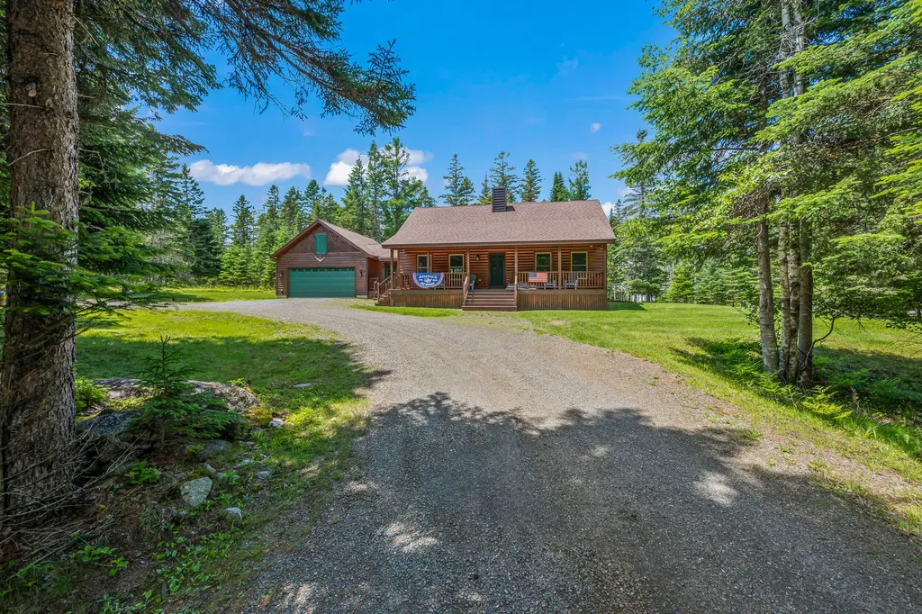 9 Star Gazer Lane Rangeley ME 04970