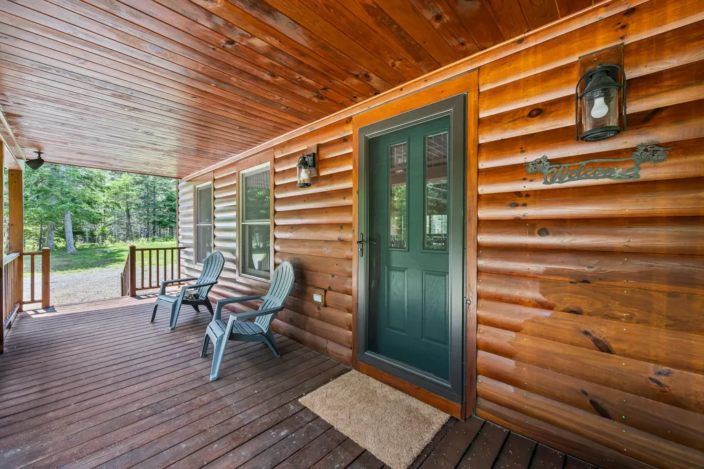 9 Star Gazer Lane Rangeley ME 04970