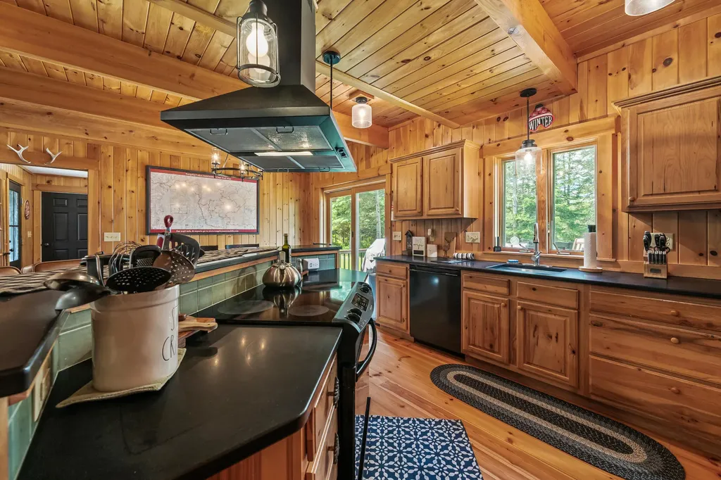 9 Star Gazer Lane Rangeley ME 04970