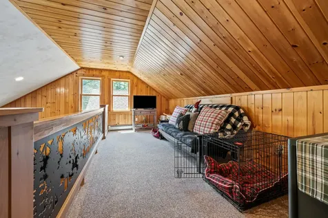 9 Star Gazer Lane Rangeley ME 04970
