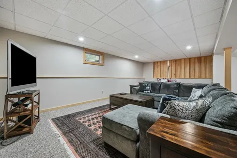 9 Star Gazer Lane Rangeley ME 04970