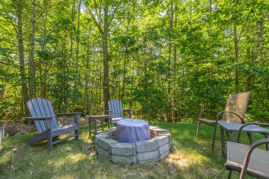 115 Harvest Hill Road Windham ME 04062