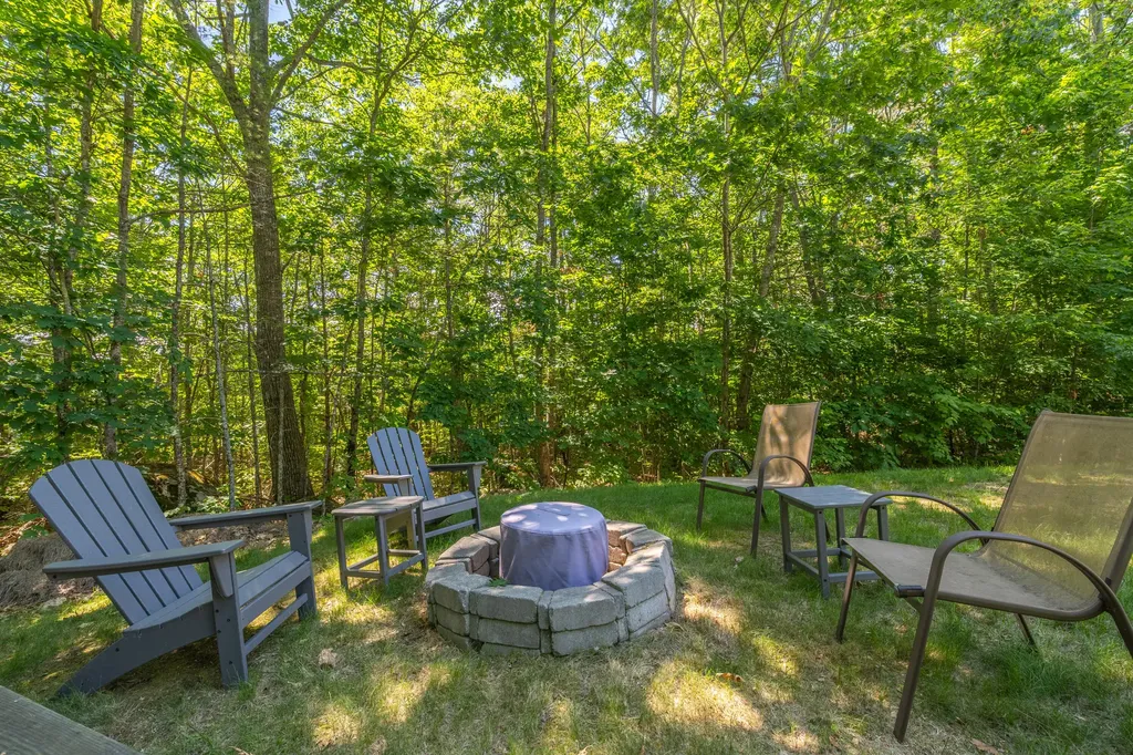 115 Harvest Hill Road Windham ME 04062