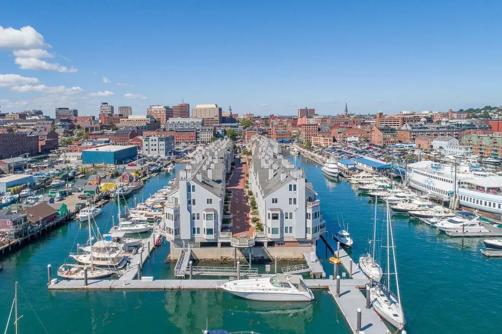 715 Chandlers Wharf Portland ME 04101