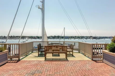 715 Chandlers Wharf Portland ME 04101