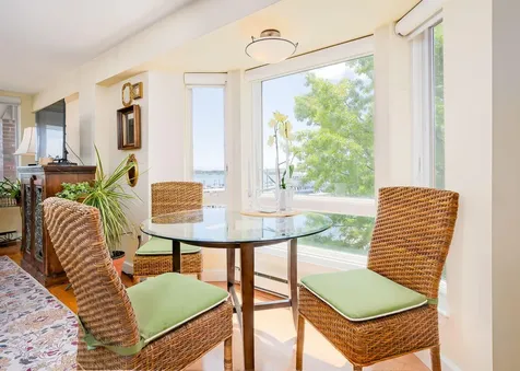 715 Chandlers Wharf Portland ME 04101