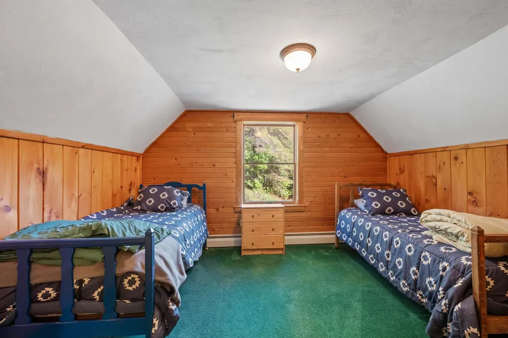 37 Holt Road Norway ME 04268