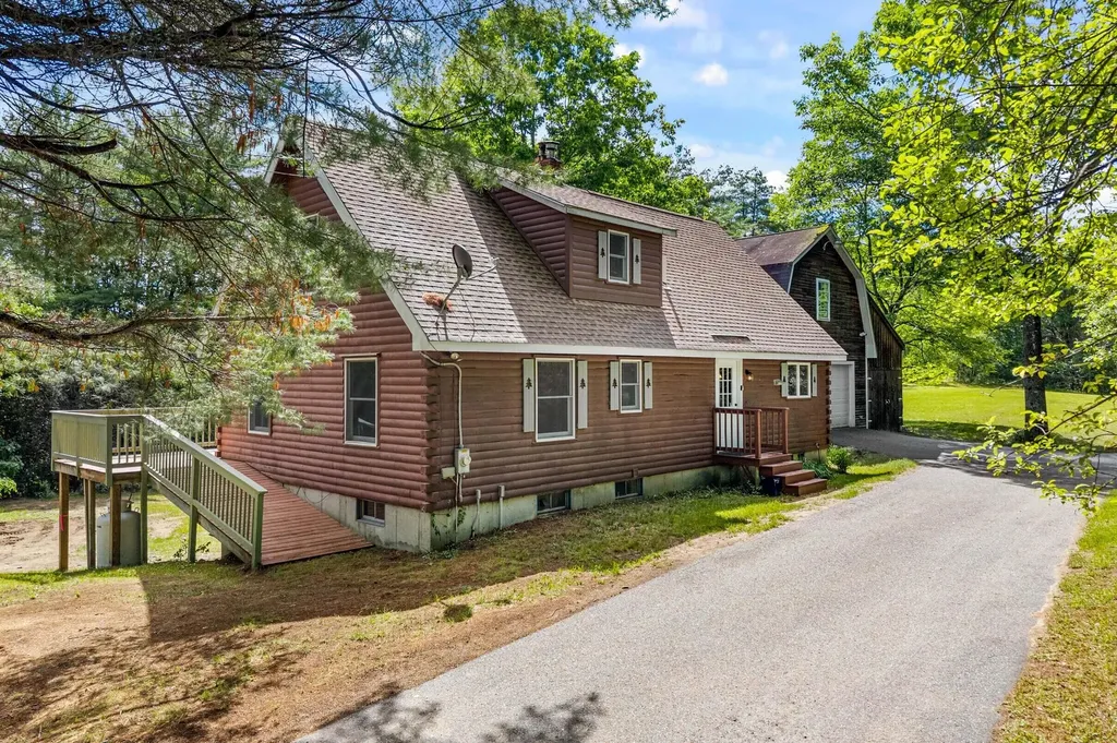 37 Holt Road Norway ME 04268