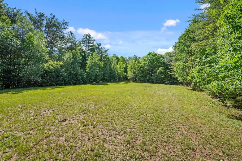 37 Holt Road Norway ME 04268