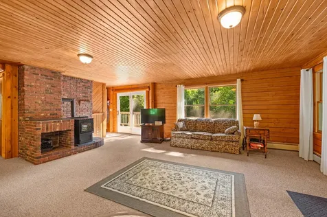 37 Holt Road Norway ME 04268