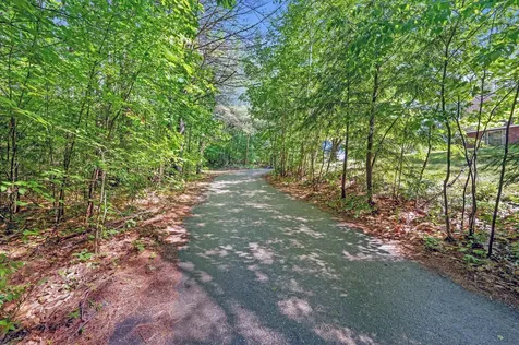 37 Holt Road Norway ME 04268