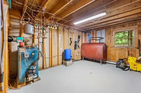 37 Holt Road Norway ME 04268