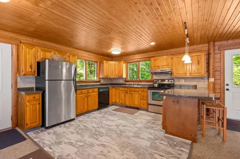 37 Holt Road Norway ME 04268