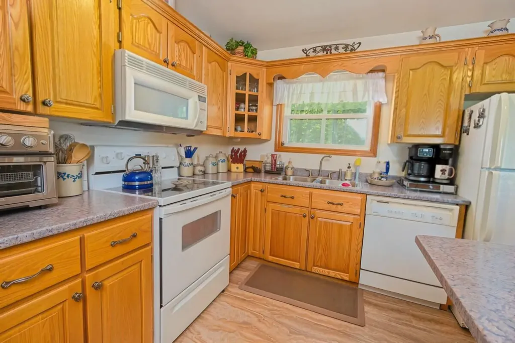 129 Summit Street Baileyville ME 04694
