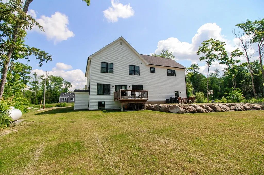 643 Stone Farm Drive Hermon ME 04401
