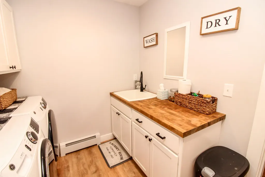 643 Stone Farm Drive Hermon ME 04401