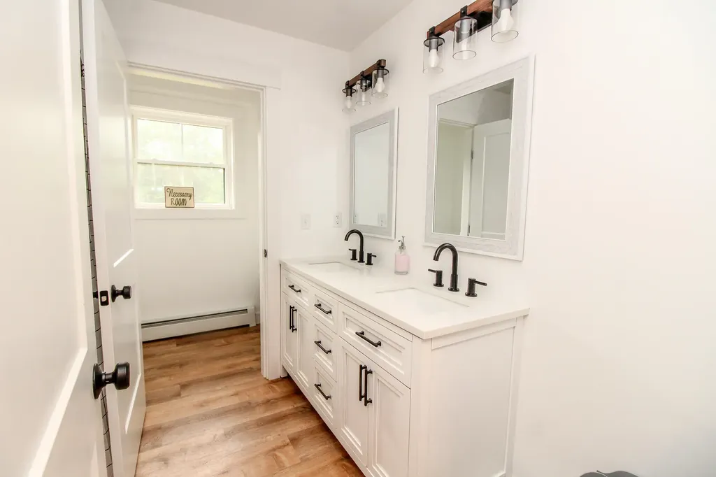 643 Stone Farm Drive Hermon ME 04401