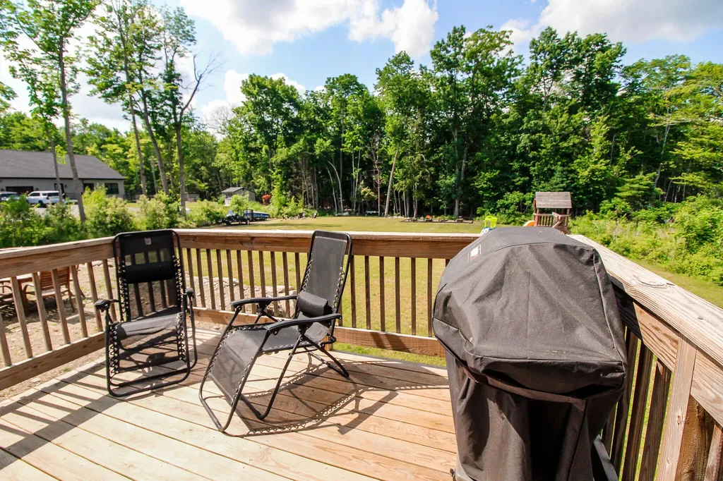 643 Stone Farm Drive Hermon ME 04401