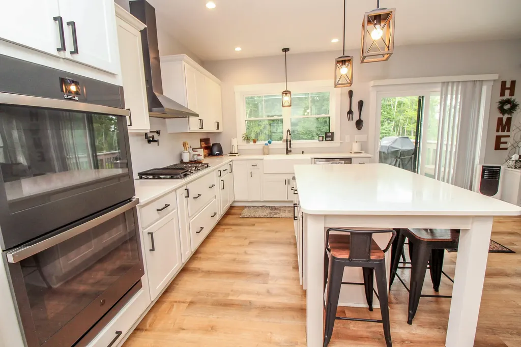 643 Stone Farm Drive Hermon ME 04401
