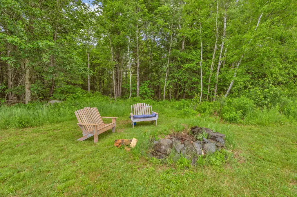 311 Phinney Farm Road Lincoln ME 04457