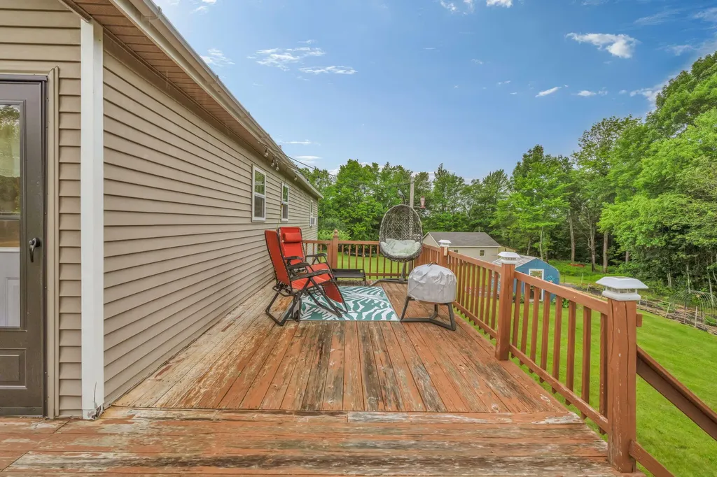 311 Phinney Farm Road Lincoln ME 04457