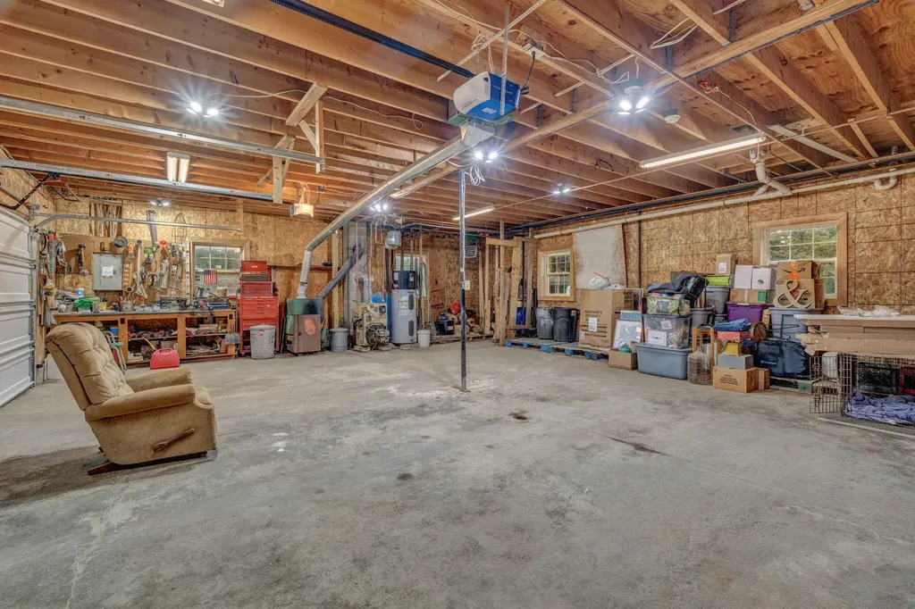 311 Phinney Farm Road Lincoln ME 04457