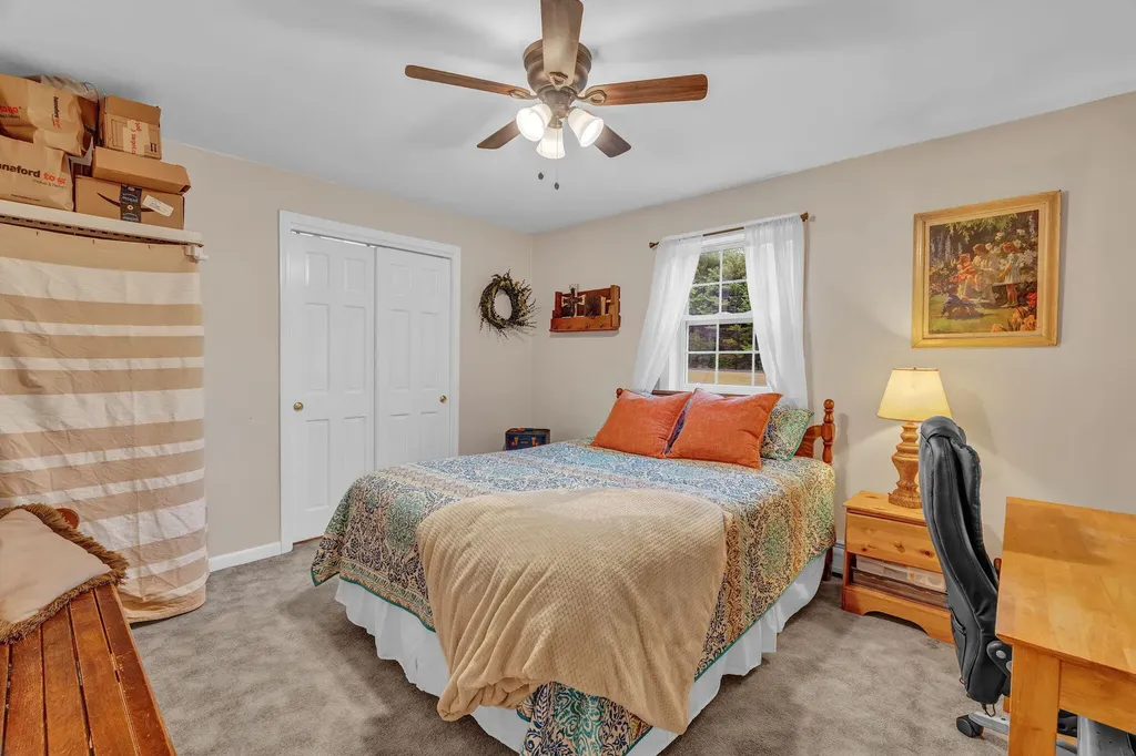 311 Phinney Farm Road Lincoln ME 04457