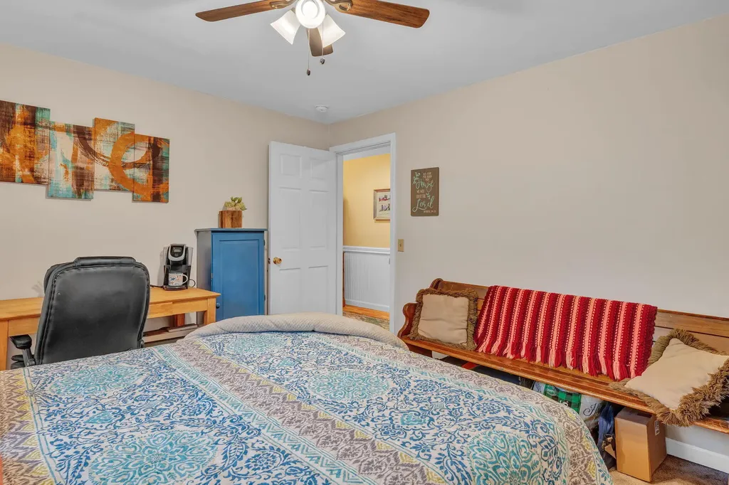 311 Phinney Farm Road Lincoln ME 04457