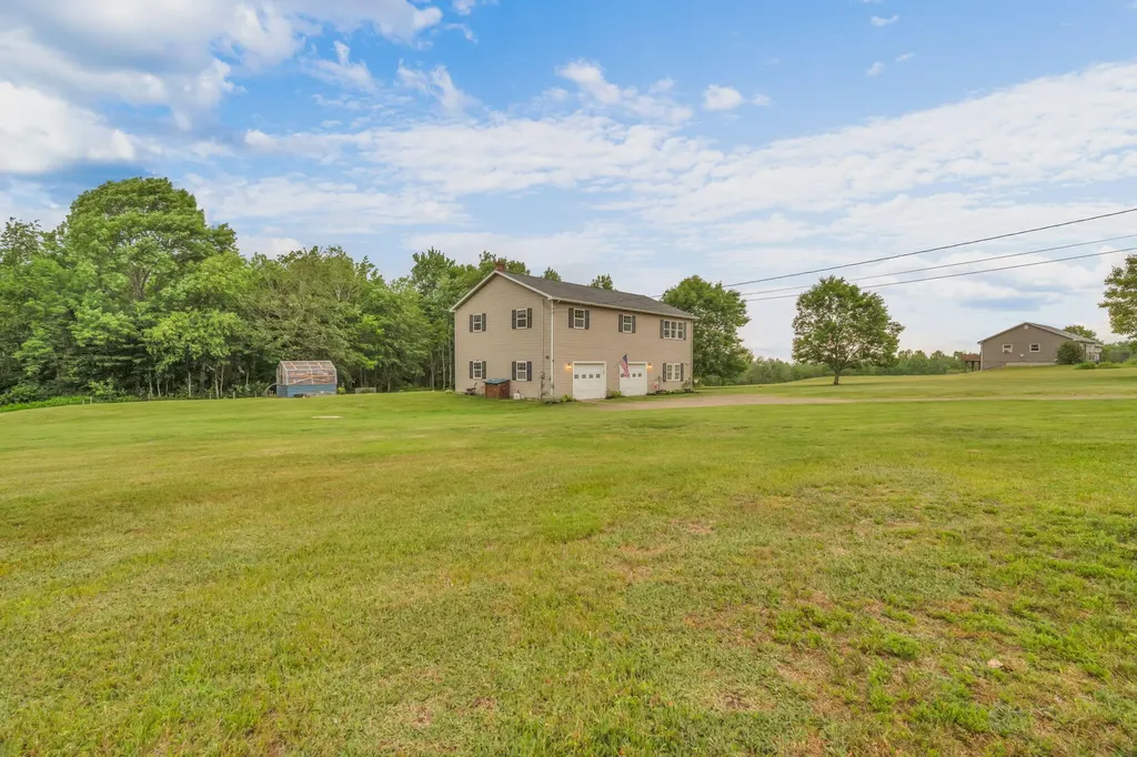 311 Phinney Farm Road Lincoln ME 04457