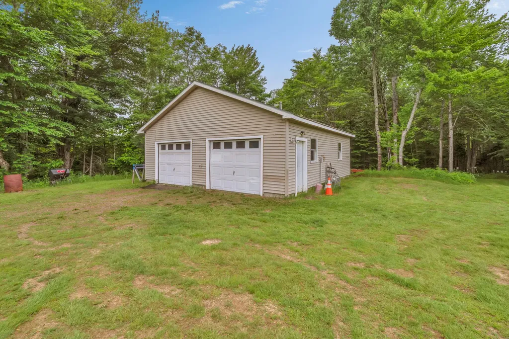311 Phinney Farm Road Lincoln ME 04457