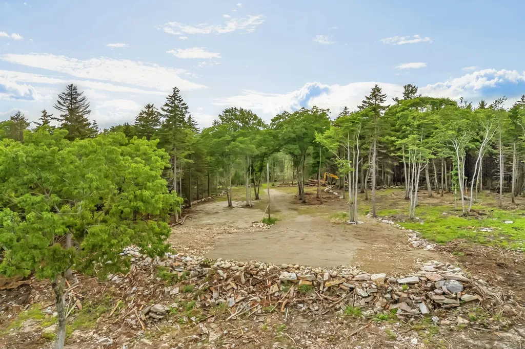 00 Switzer Springs Road Prospect ME 04981