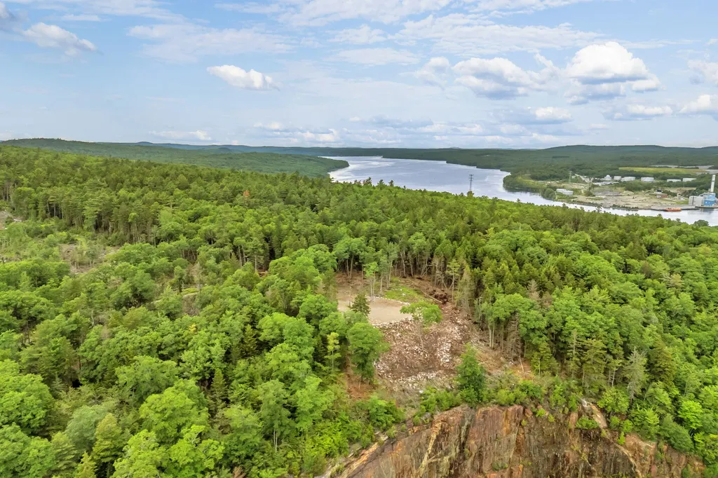 00 Switzer Springs Road Prospect ME 04981