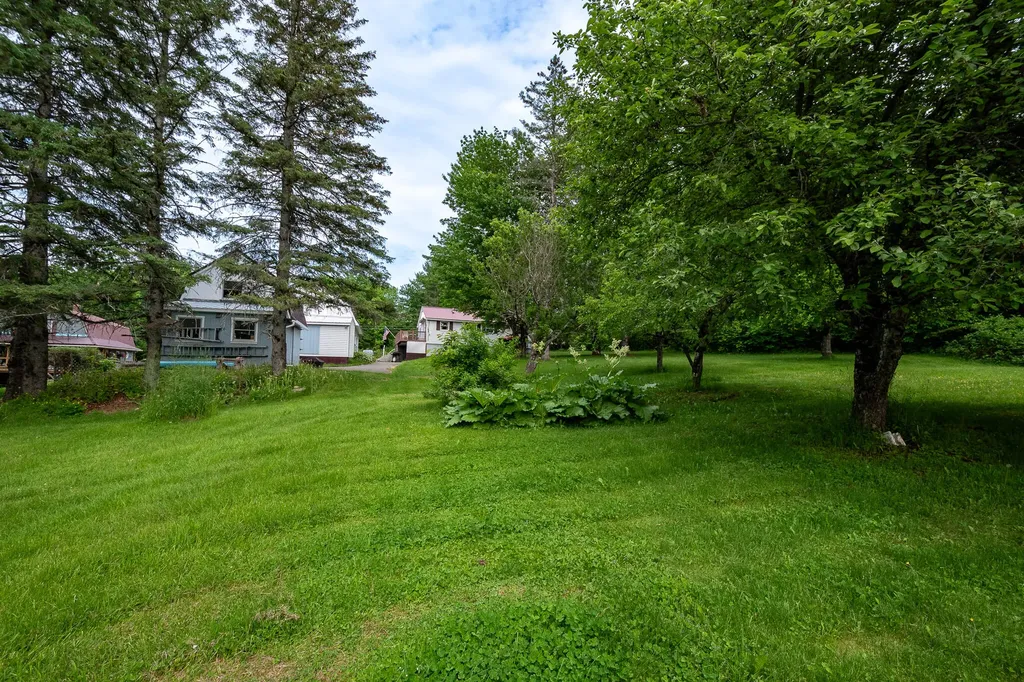 87 N Dexter Road Sangerville ME 04479
