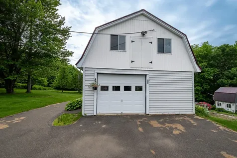 87 N North Dexter Road Sangerville ME 04479
