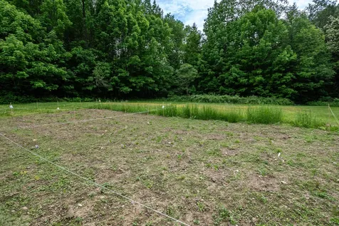 87 N North Dexter Road Sangerville ME 04479
