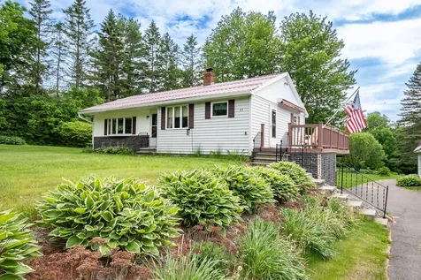87 N North Dexter Road Sangerville ME 04479