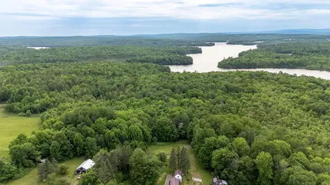 87 N North Dexter Road Sangerville ME 04479