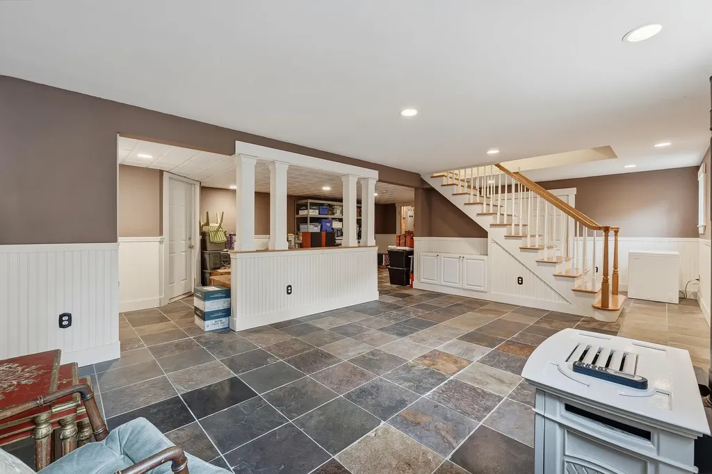 13 Mckenna Lane York ME 03909