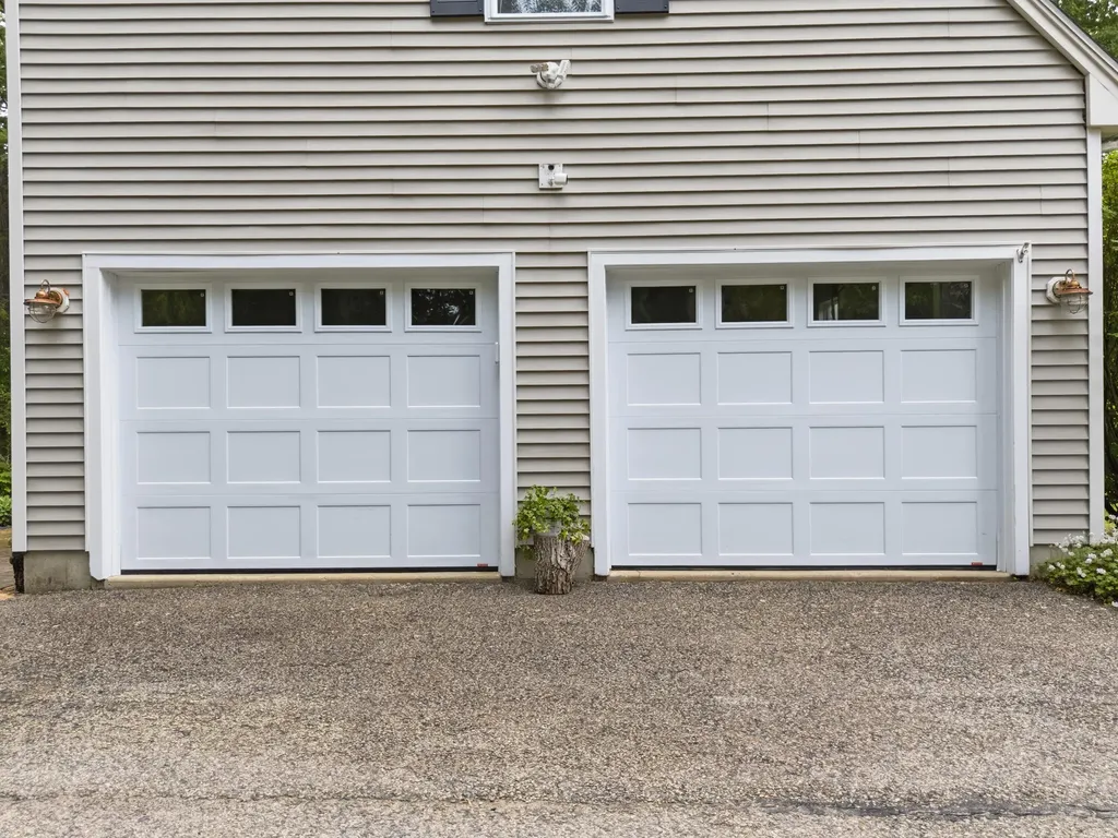 13 Mckenna Lane York ME 03909