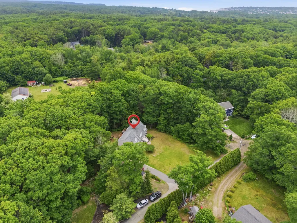 13 Mckenna Lane York ME 03909
